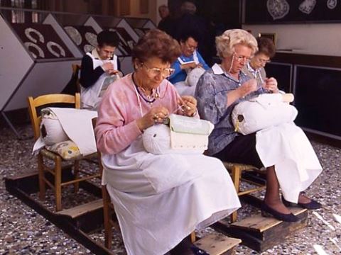 merlettaie-burano-venezia