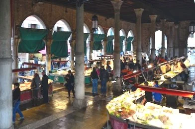 mercato-rialto-tour-venicegroupservices